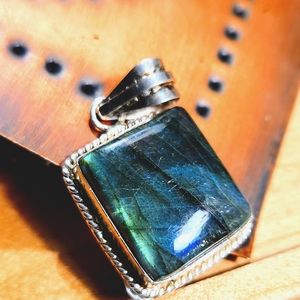 Fantastic, Super-Chunky, Glowing, Square-Shape Natural Labradorite Cabochon Pend